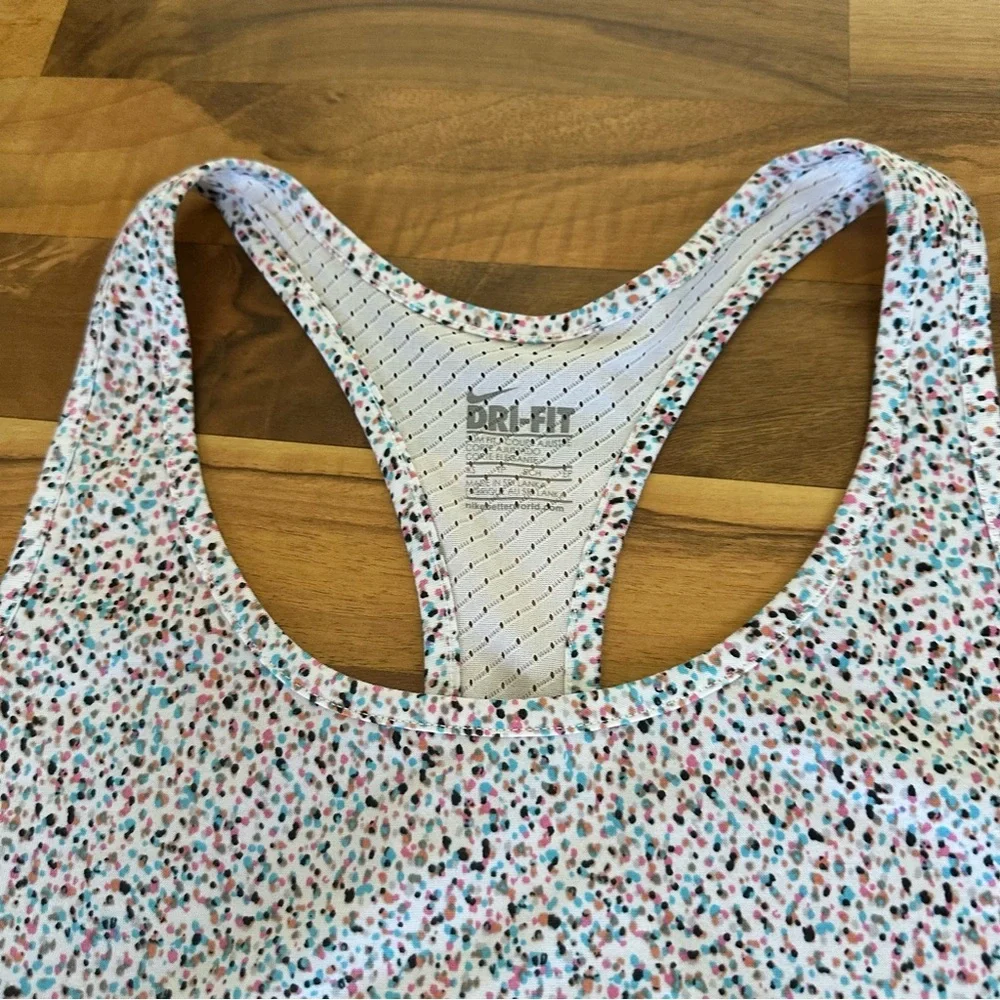 Nike Dri-Fit Print Racerback Tank Top Women Athletic Workout Shirt Size XS